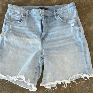 Simply Vera Vera Wang Frayed Light Blue Jean Shorts
